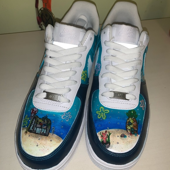 Custom AF1 - Picture 2 of 2